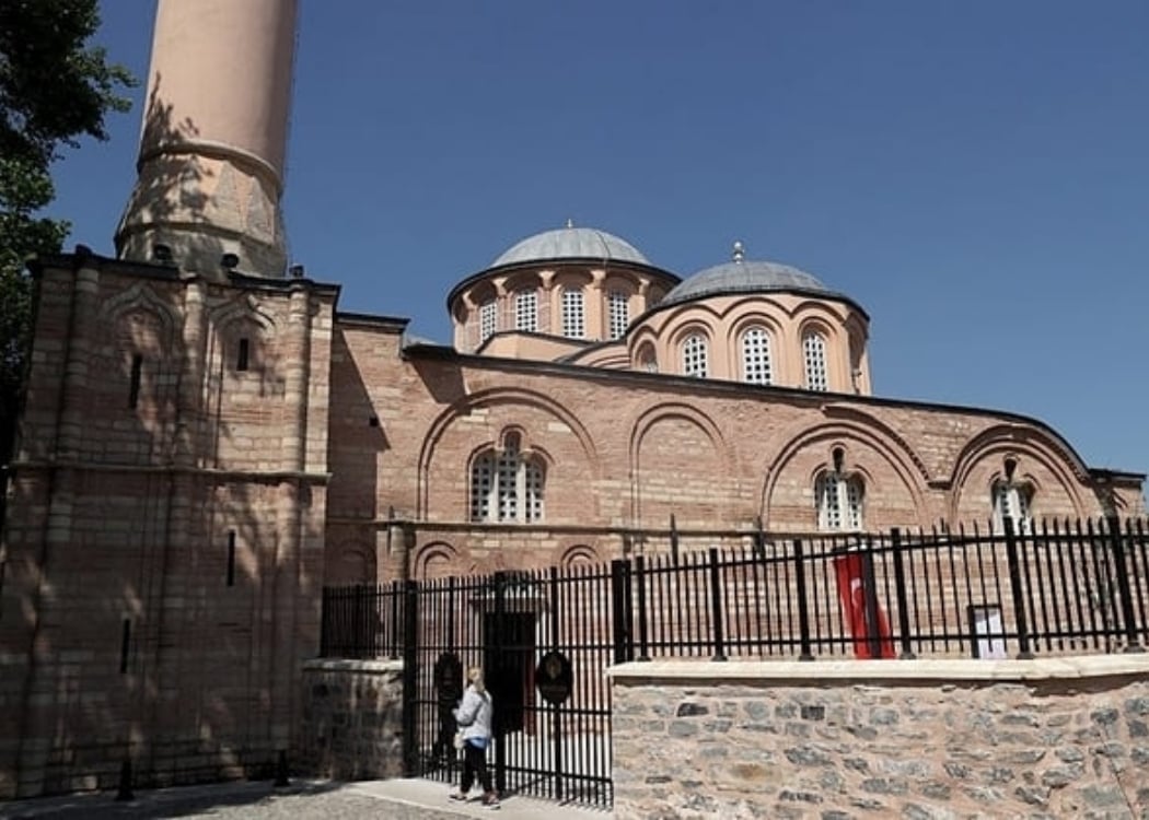 Chora's entrance courtyard with the minaret added after the Ottoman conversion